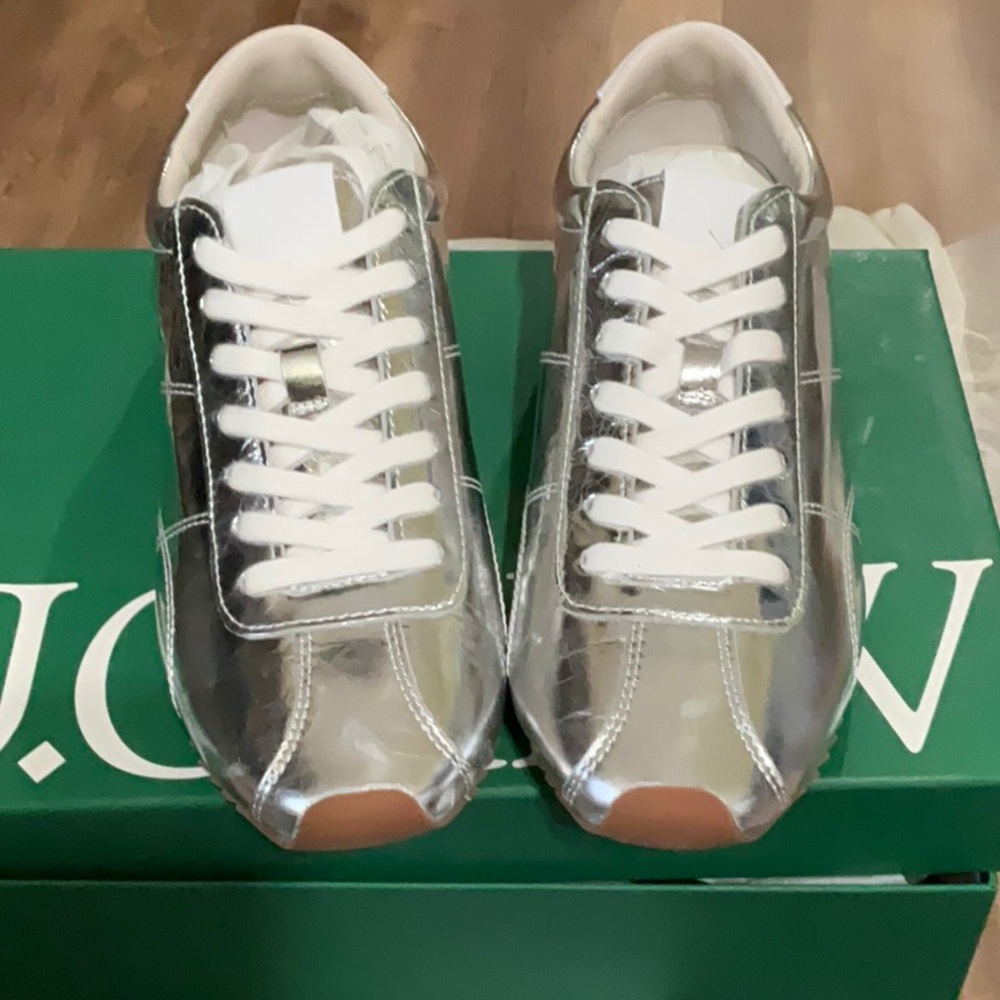 NWT Silver Women's Leather Sneakers 8.5